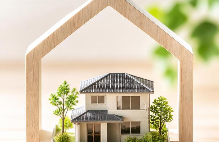 【宅地建物取引士事務所】空き家の悩みを解決する専門家があなたをサポート